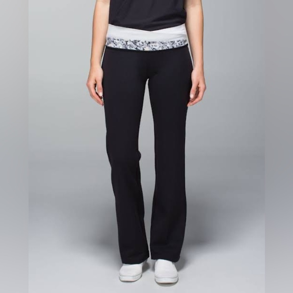 Lululemon Astro Pant, Size 10, NWOT